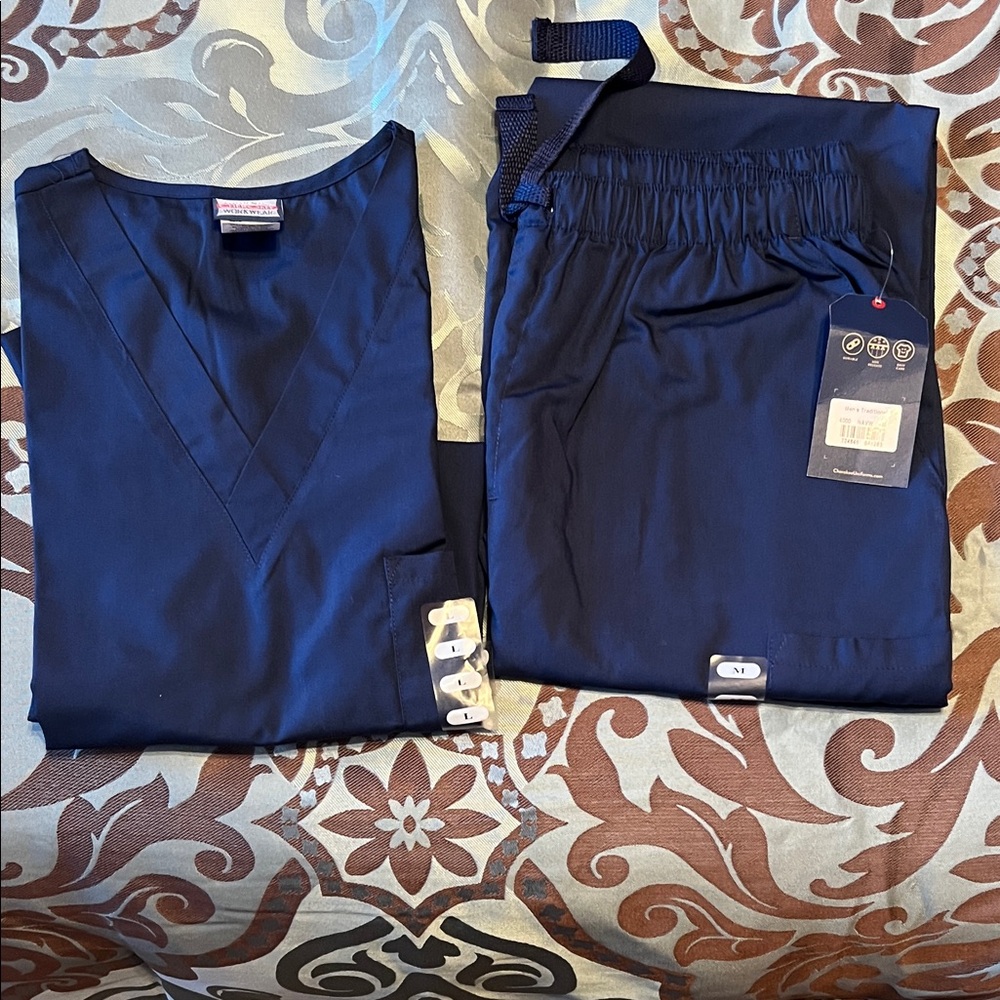Men's NWT Large Cherokee Scrub set